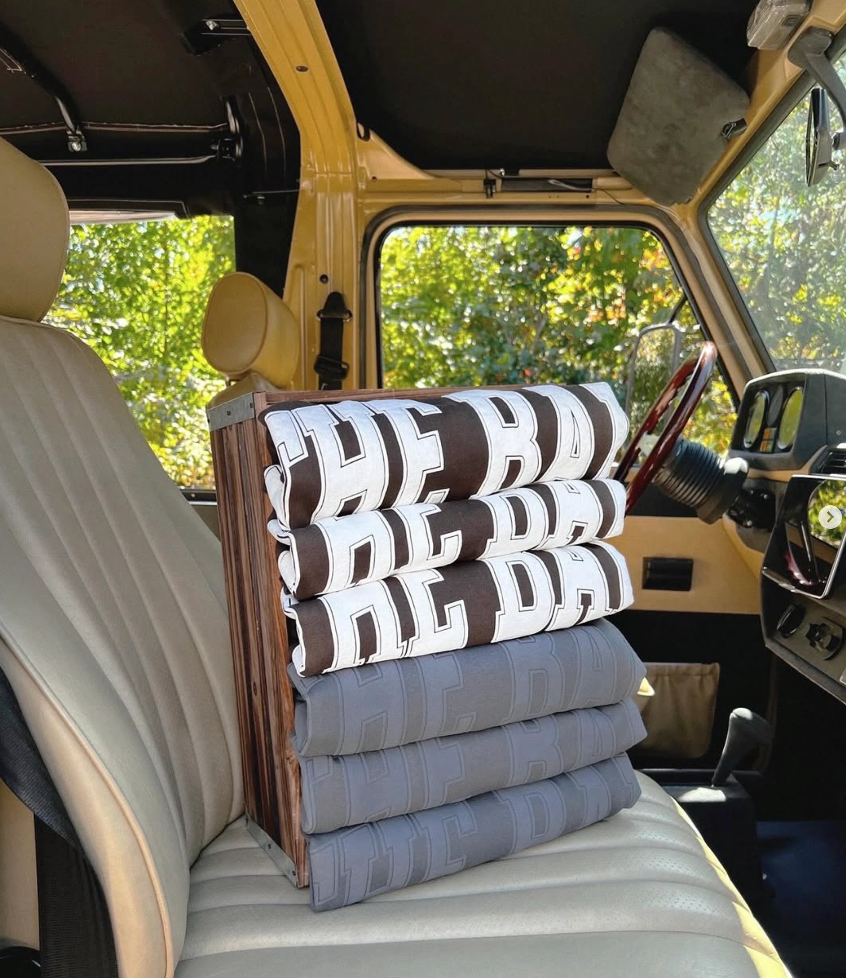 the bar fashion marketing